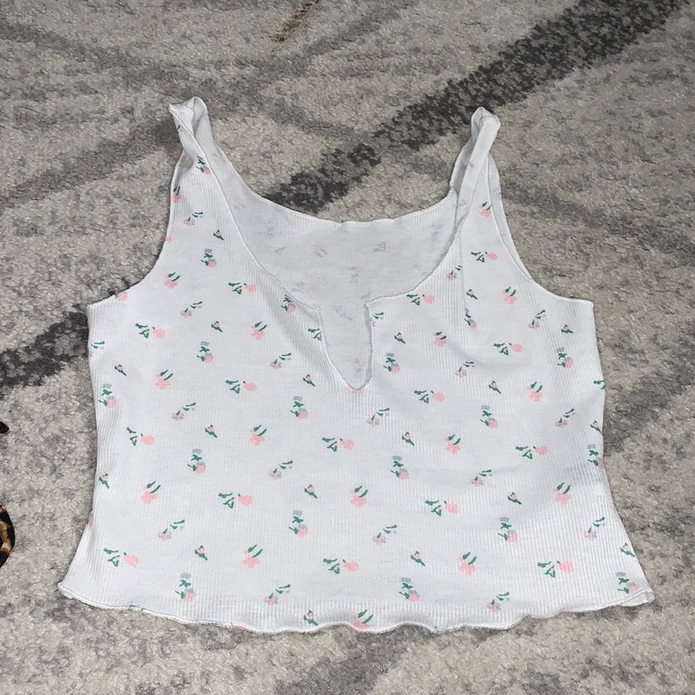 White floral SHEIN top